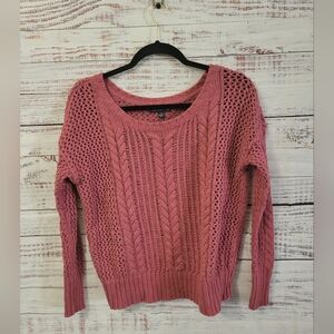A&E S Knit purple sweater